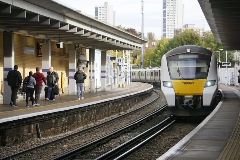 How to Calculate the Full Cost of a UK Commute