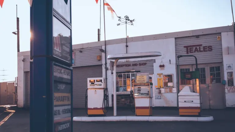 UK Fuel Prices: Budgeting for a Fill-Up This Week
